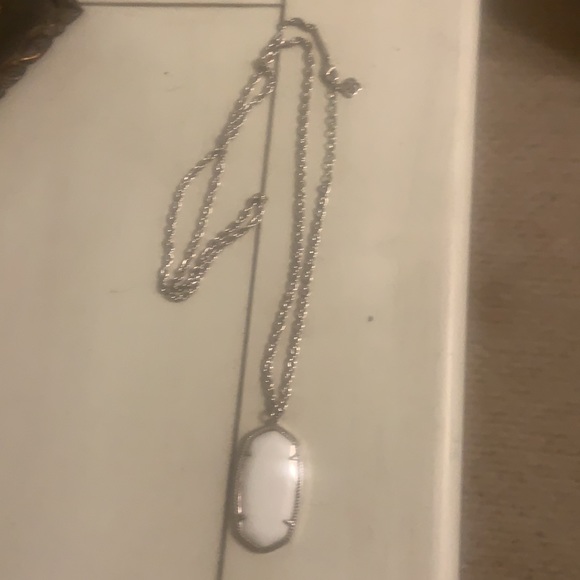 Kendra Scott long silver necklace with white pendant - Picture 1 of 5